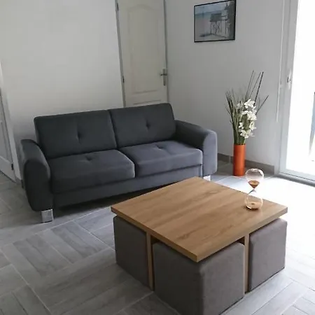 Maison Au Coeur Du Medoc 펜션 Saint-Laurent-de-Medoc